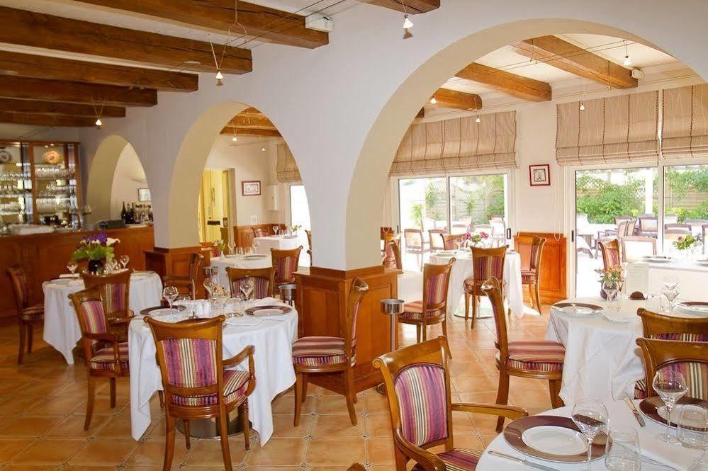 Logis Auberge Bienvenue ดูเอ-ลา-ฟงแตน ภายนอก รูปภาพ